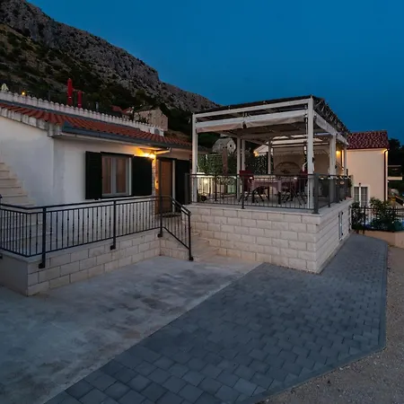 Kuca Za Odmor R&a Villa *