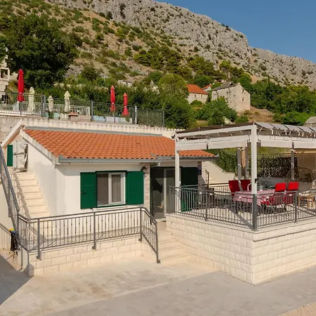 Kuca Za Odmor R&a Villa