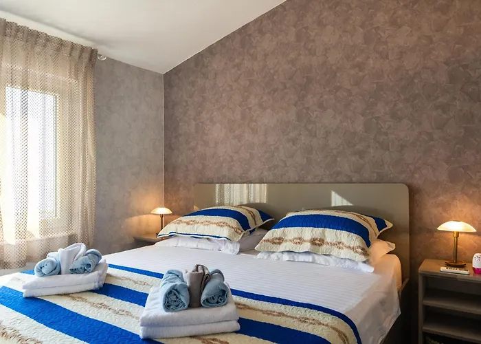 Kuca Za Odmor R&a Villa Podstrana