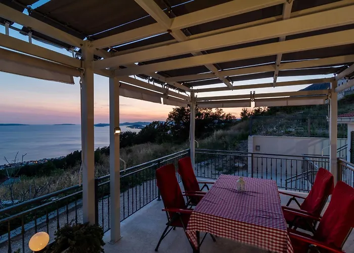 Villa Kuca Za Odmor R&a Podstrana