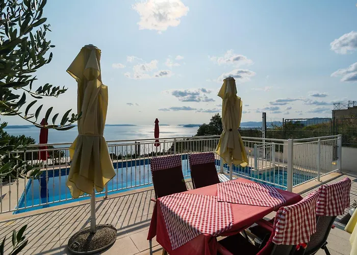 Villa Kuca Za Odmor R&a Podstrana