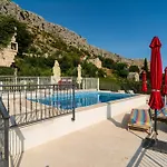 Kuca Za Odmor R&a